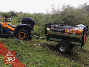 Przyczepa ATV Ogrodnik za roboczym quadem