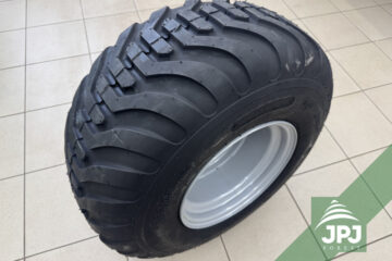 Opony łącznie z tarczą 300/65-12